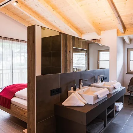 Michelerhof - Kinderfreie Pensión 4*