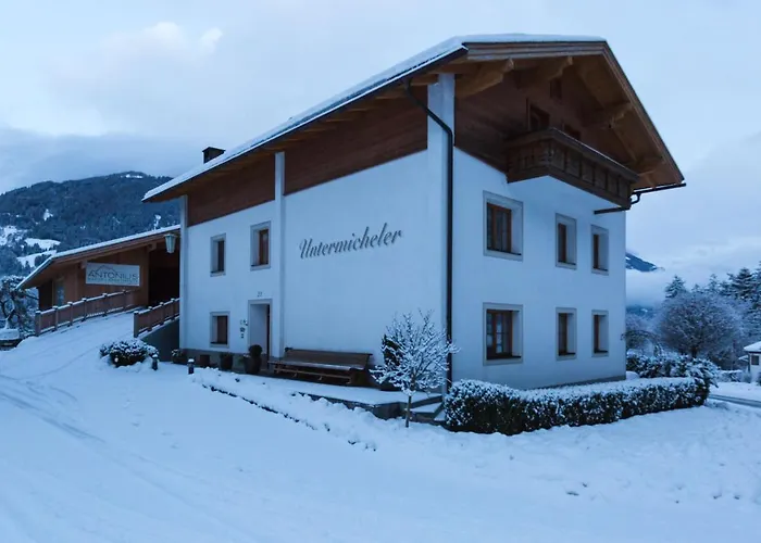 Michelerhof - Kinderfreie Guest house 4*
